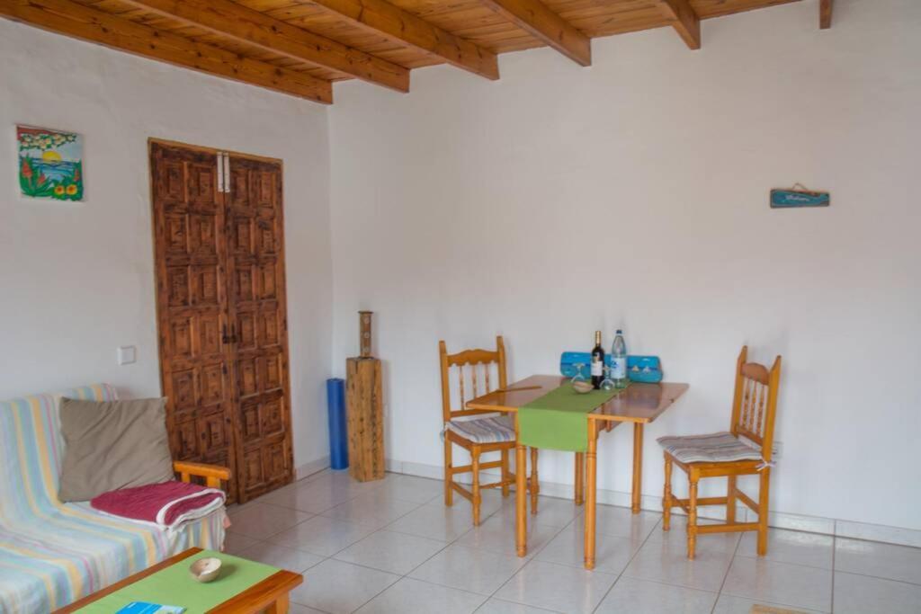 Casa Madre Tierra Appartement La Pared  Buitenkant foto