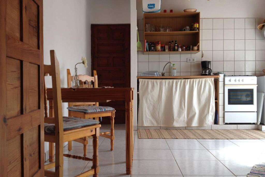 Casa Madre Tierra Appartement La Pared  Buitenkant foto